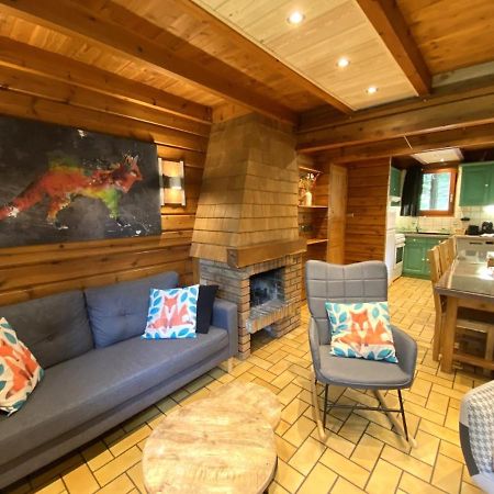 Le Renard Chalet En Bois Ла Брес Екстериор снимка