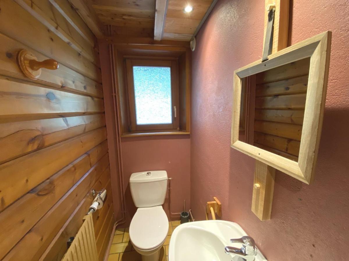 Le Renard Chalet En Bois Ла Брес Екстериор снимка