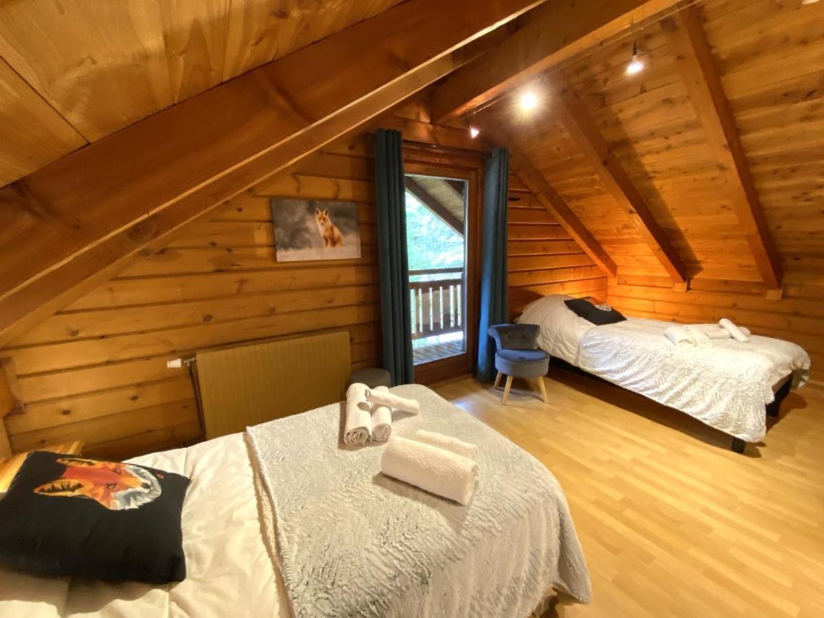 Le Renard Chalet En Bois Ла Брес Екстериор снимка