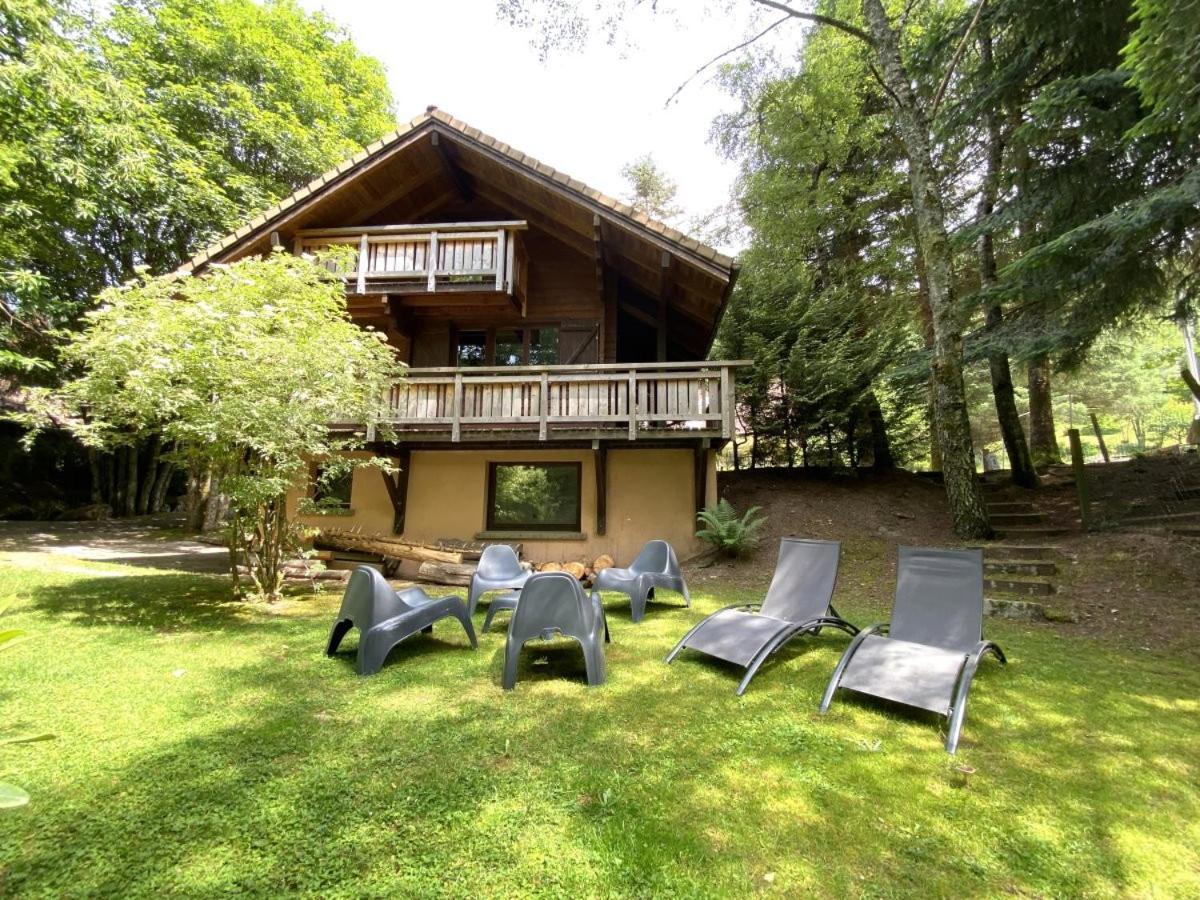 Le Renard Chalet En Bois Ла Брес Екстериор снимка